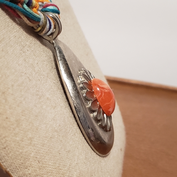 Boho Woven Silver Tone Peach Cabochon Necklace - Picture 6 of 6